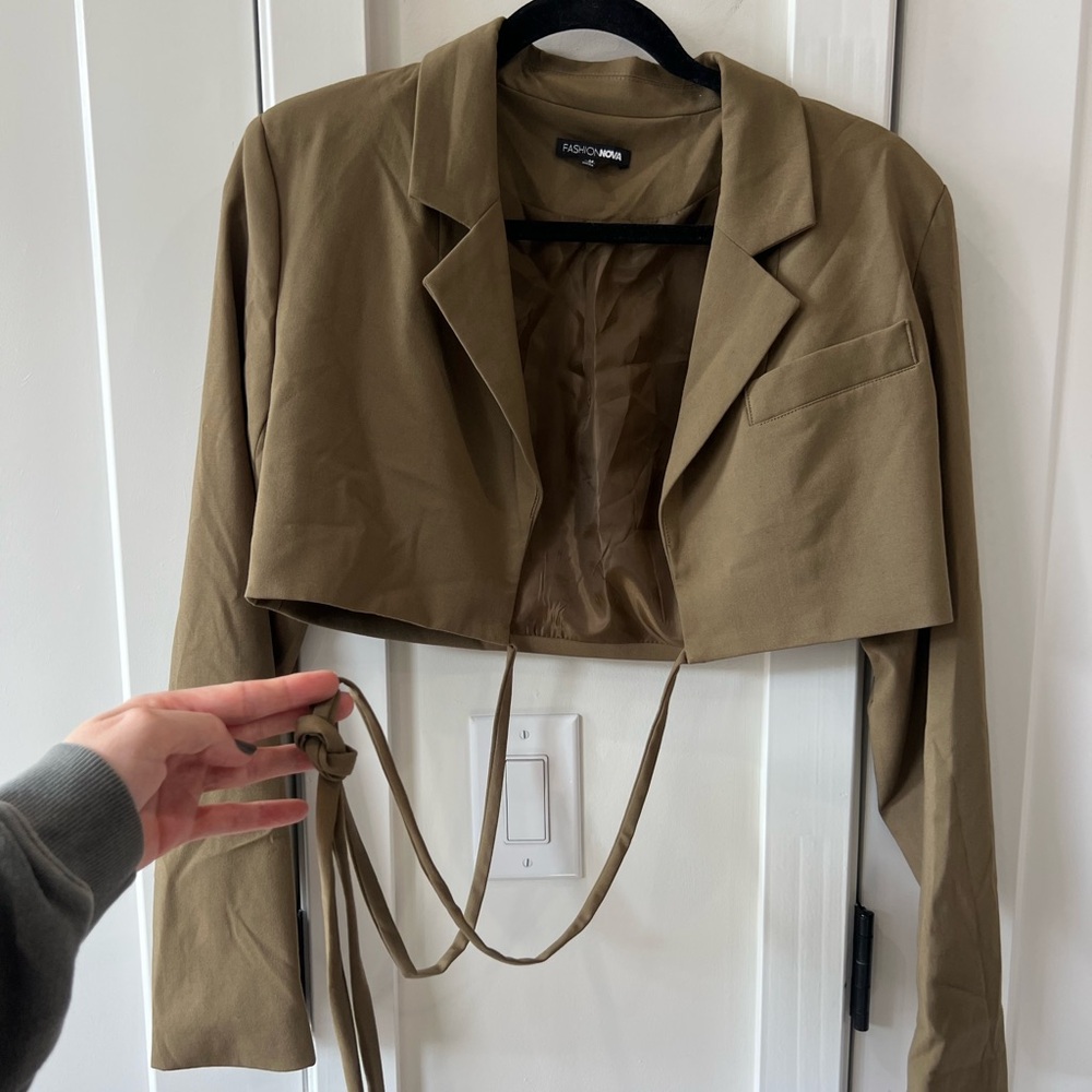 Fashion Nova | Green Cropped Blazer